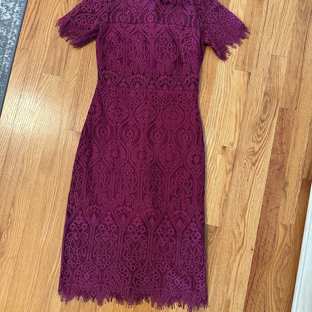 Miami Sheath Dress Short Sleeve Crew Neck from Francesca’s